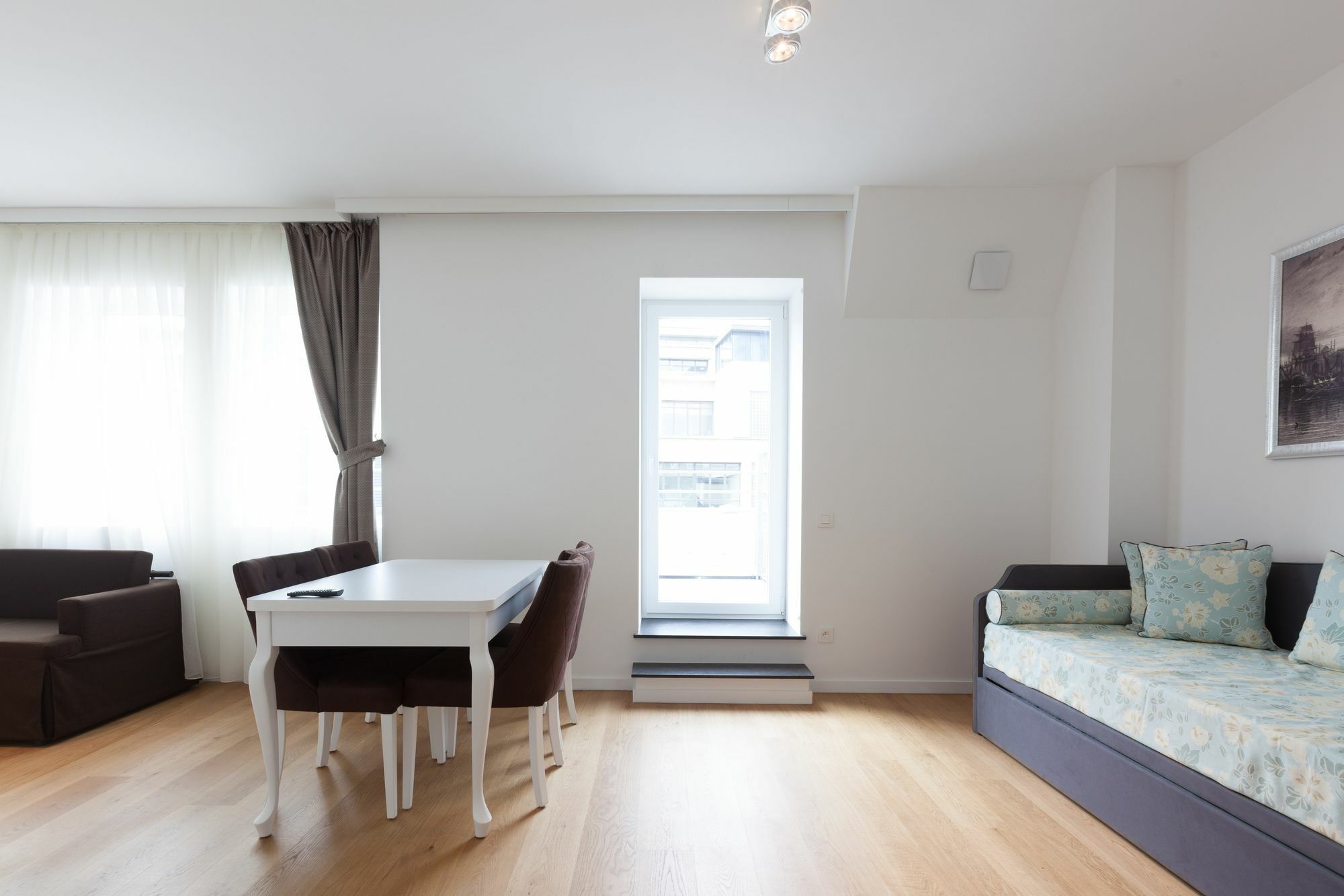 Residence Regent 55 Брюссель Экстерьер фото